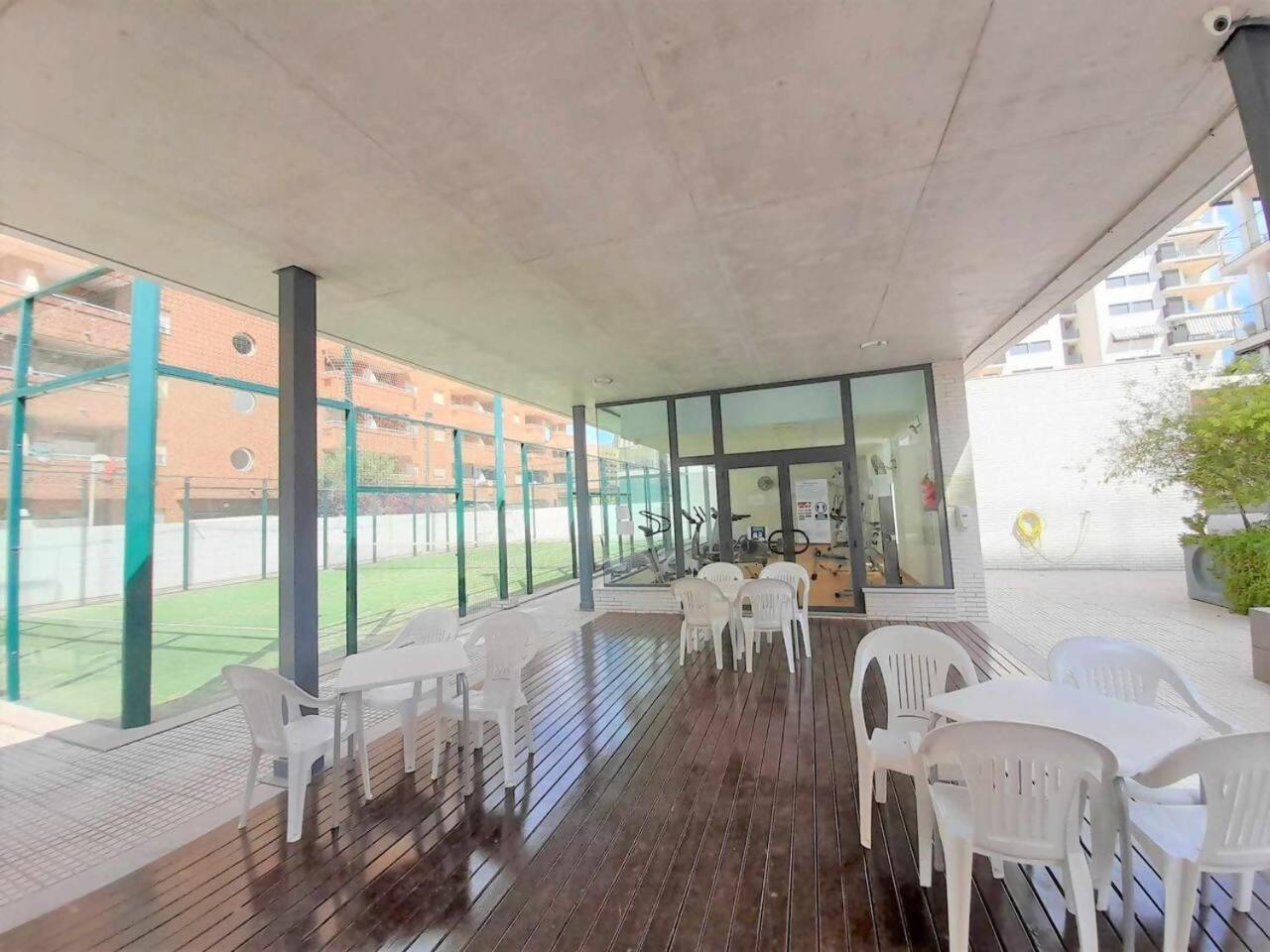 Ayf 200M Del Mar 2 Piscinas Pista De Padel Y Gym Oropesa del Mar Eksteriør bilde
